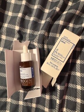 NEOGEN Real Retinol Serum — 30ml 2% Retinol and Retinol Derivatives